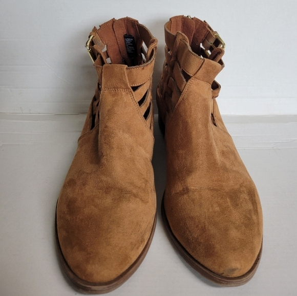 American Eagle Brown Faux Suede Cut Out Ankle Boots Back Zip Up Size 10 - Picture 7 of 8